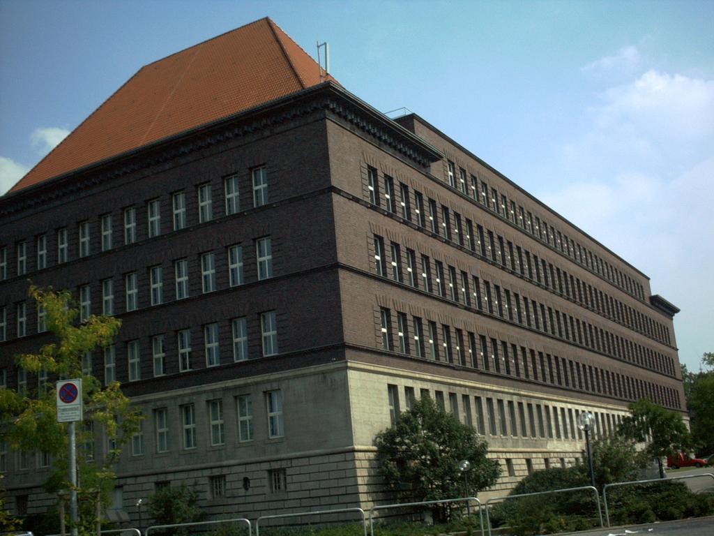 Hotel Am Freihafen Duisburg Exterior foto